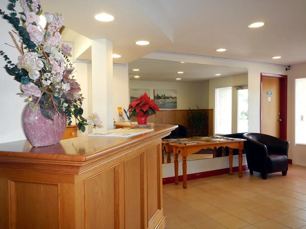 Mayfair Motel Victoria