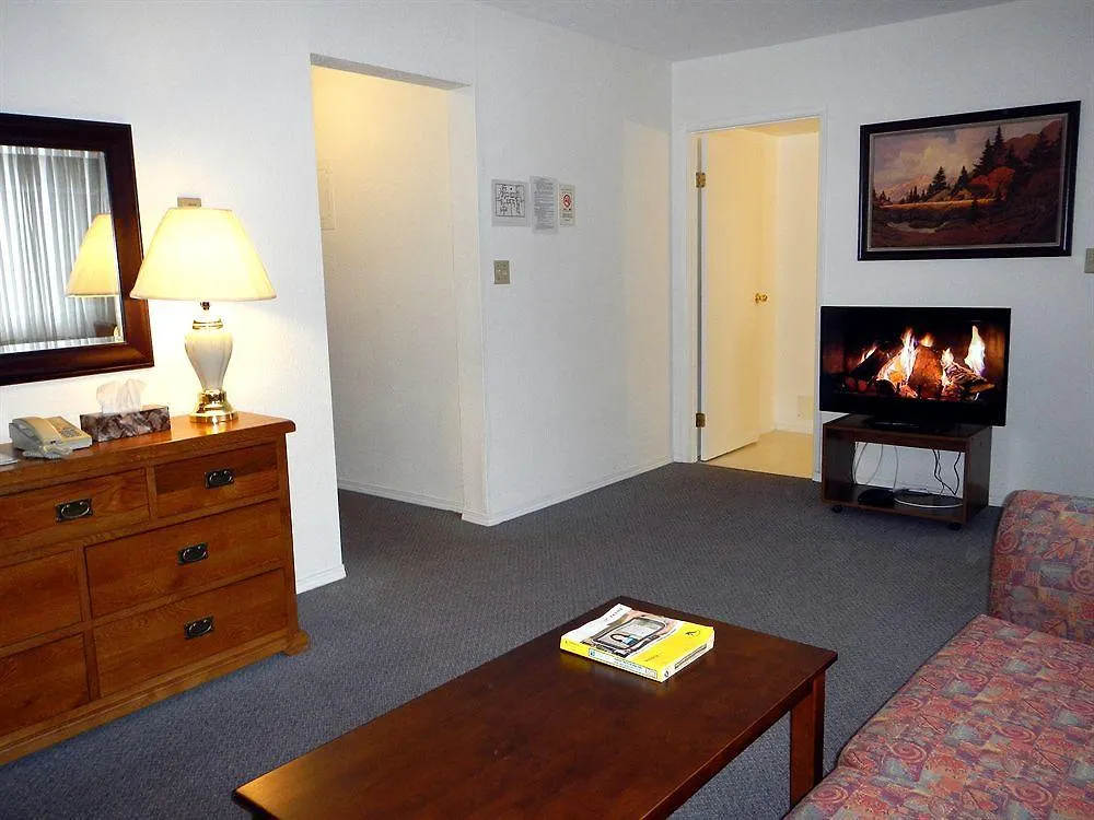 Mayfair Motel Victoria